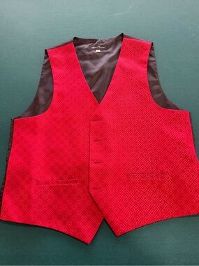 Alan Flusser Red Patterned Men's Dress Vest with Black Backing
